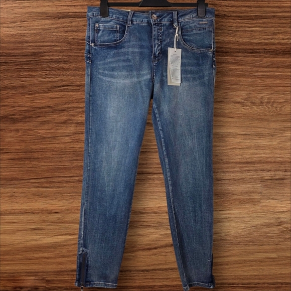 Cream Ankle Jeans With Zipper Accents Size 32 - Picture 1 of 9